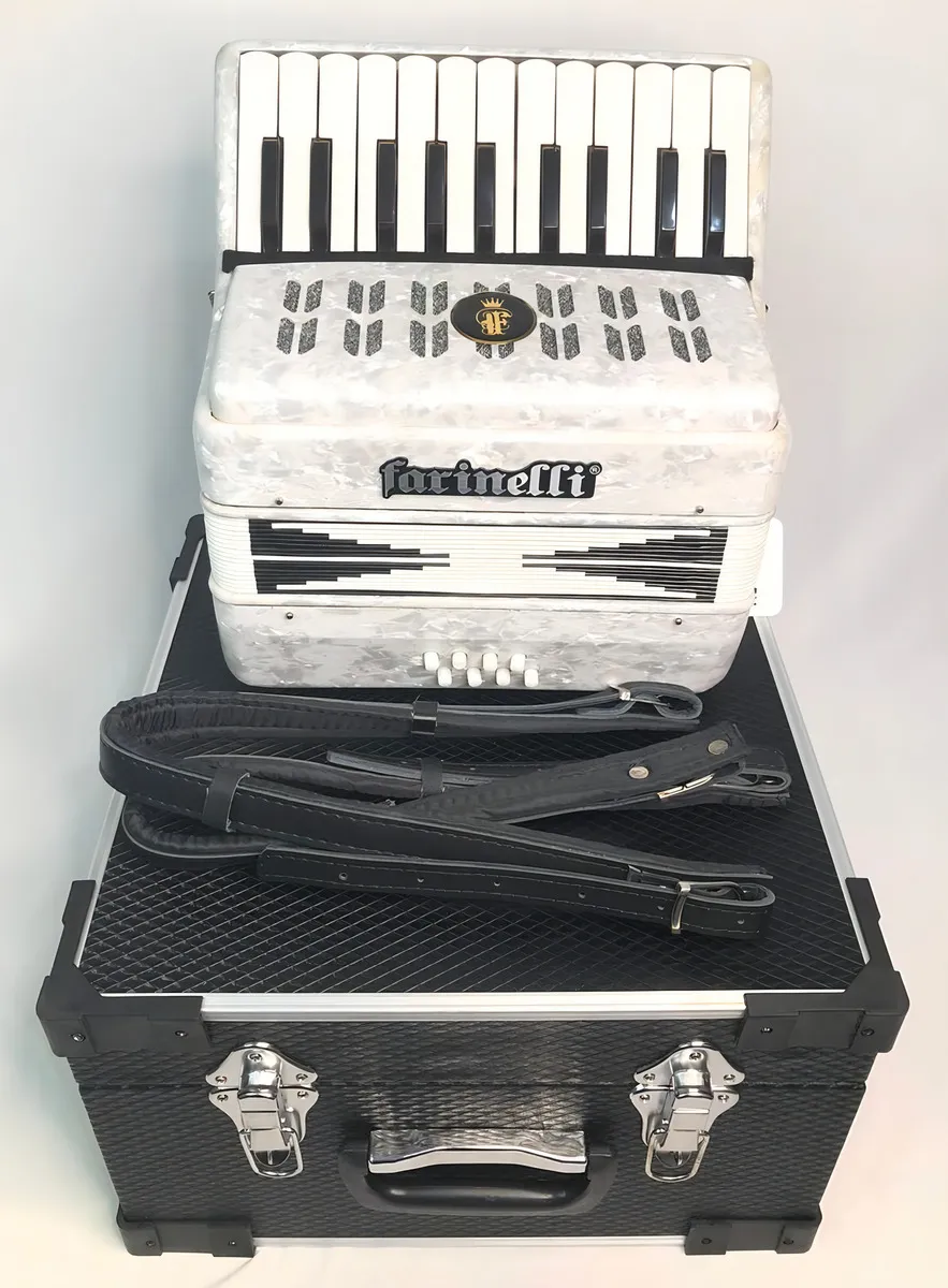 Acordeón de Teclas Farinelli Junior Blanco 22 Teclas 8 Bajos 22K8BSW - Image 5