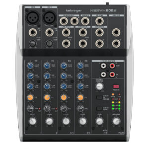 Mezcladora Behringer 802S Compacta