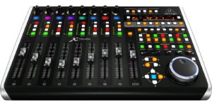 Controlador Behringer X-Touch superficie DAW profesional