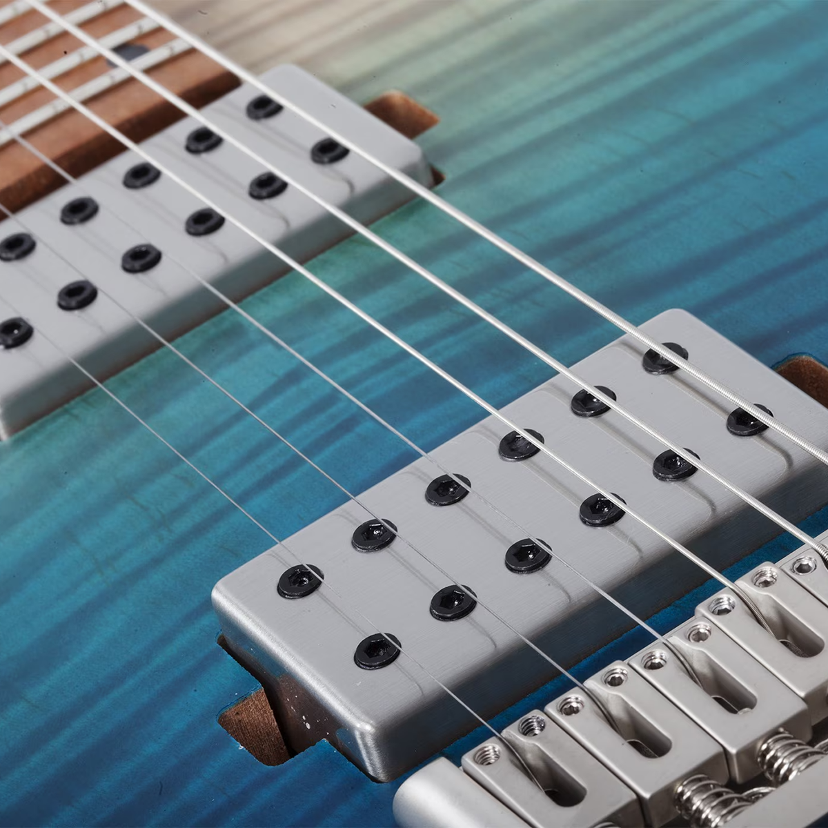 Guitarra Schecter Mod. C-1 Standard Plus Blue Fade LH - Image 2